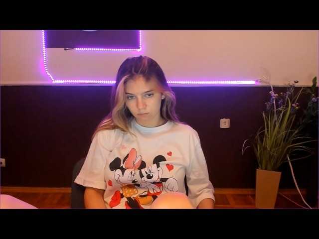 Oddajajo posnetke zaslona Alishasweet02