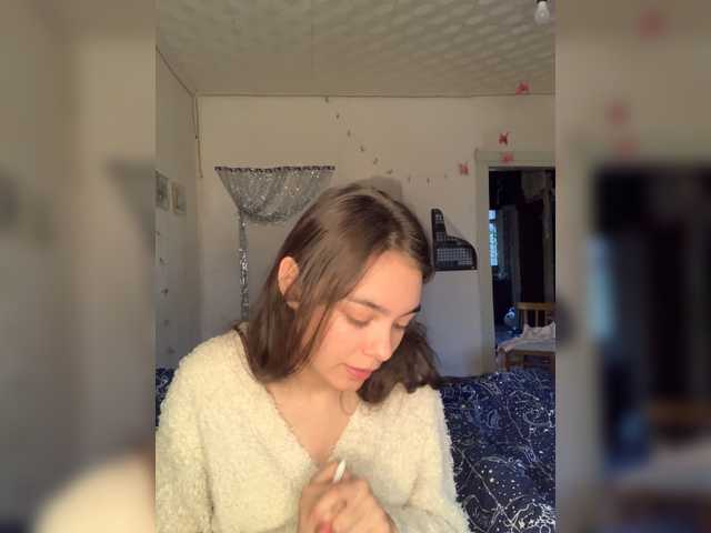 Oddajajo posnetke zaslona AnnaCow13