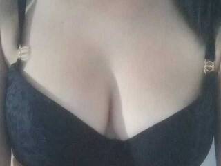 Erotični video klepet Annahottie81