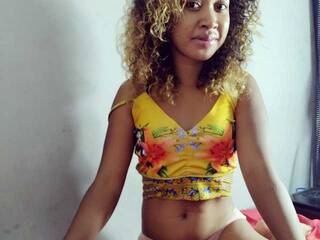 Erotični video klepet AnnahRise