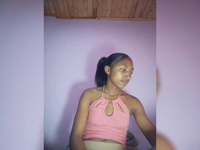 Oddajajo posnetke zaslona Annais19