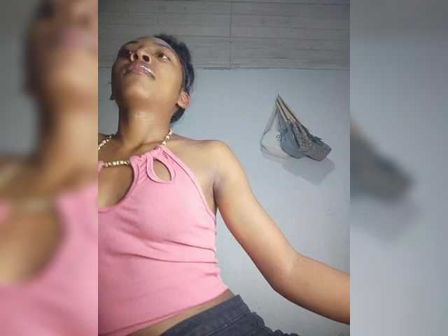 Oddajajo posnetke zaslona Annais19