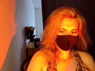 Erotični video klepet Annavia