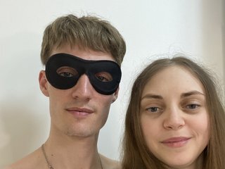 Erotični video klepet AnnetMorozCouple