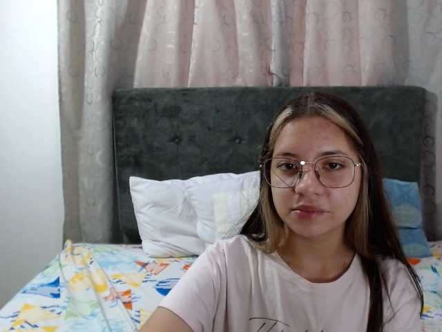 Fotografije annielove18 Hi guys, do you want to have fun with me? squirt show in pvt♥♥