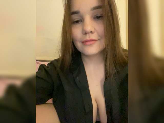 Oddajajo posnetke zaslona Anny-bb