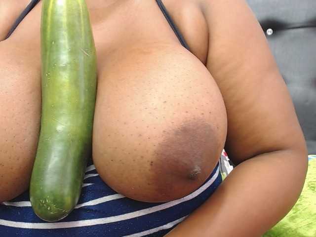 Fotografije antonelax #ass #pussy #lush #domi #squirt #fetish #anal deep cucumber #tokenkeno
