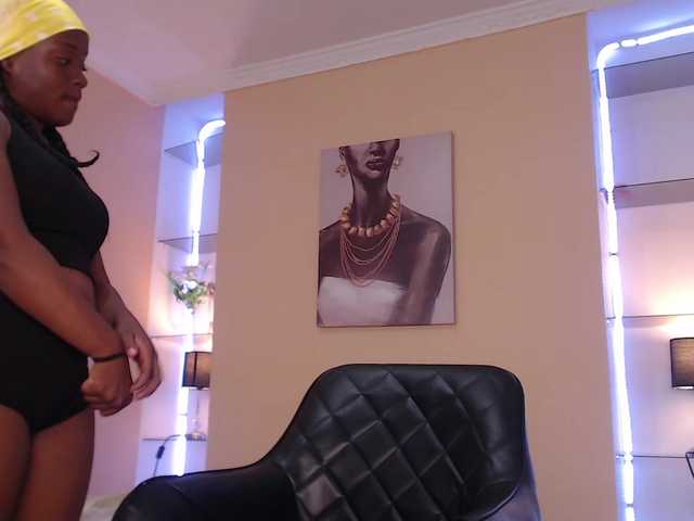 Fotografije antonella-dava hola bienvenidos a mi sala es un gusto que estén aquí #ebony #teen