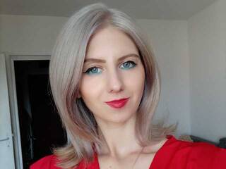 Erotični video klepet AnuskaAny