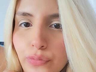 Erotični video klepet AnyelaRose