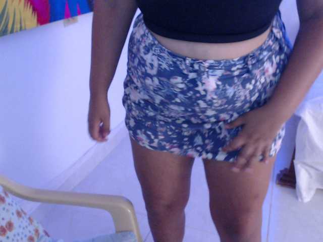 Oddajajo posnetke zaslona Aphrax