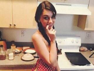 Erotični video klepet Apple-bloom