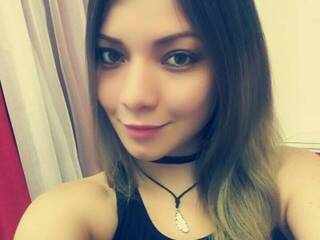 Erotični video klepet AprilClaire