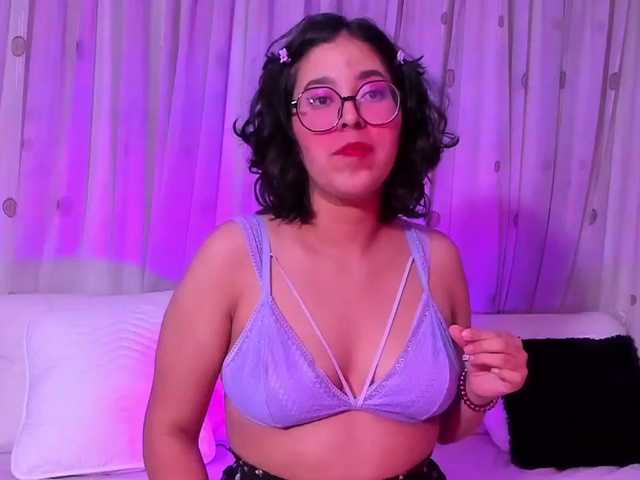 Oddajajo posnetke zaslona ArabellaColet