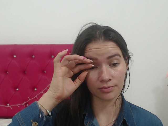 Oddajajo posnetke zaslona araviolet