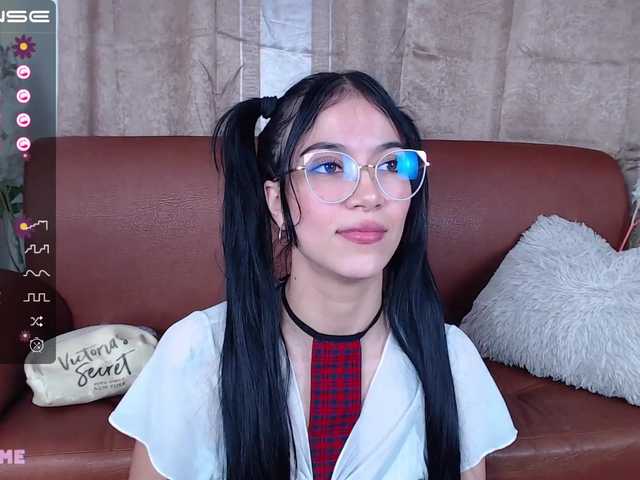 Fotografije ArianaJoones Ur hot school girl is here come to me and make me moan ur name RIDE DILDO 500TK AND HOT PIC AHEGAO FACE 25TK DOGGY PANTYS OFF 37TK DEEPTHROATH IN TOPPLES 411TK