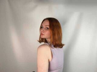 Erotični video klepet ArielCrystal