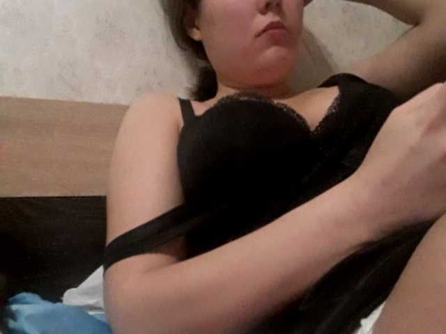 Oddajajo posnetke zaslona Virgin_pussy