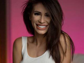 Erotični video klepet AryaLopes