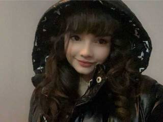 Erotični video klepet AryaStarky