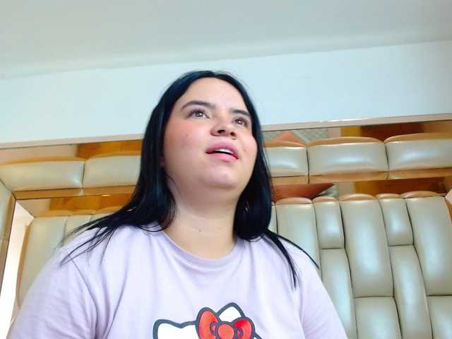 Oddajajo posnetke zaslona AshleyPalmer