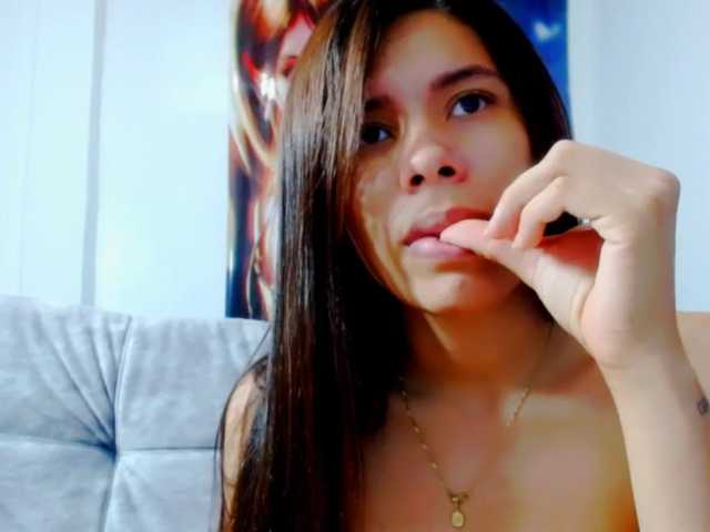 Oddajajo posnetke zaslona Ashly95