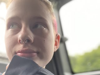 Erotični video klepet AshNarya