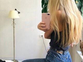 Erotični video klepet AshRaindrop