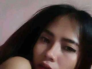 Erotični video klepet asianachixs