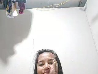 Erotični video klepet AsianBella