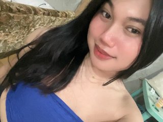 Erotični video klepet AsianBlythe