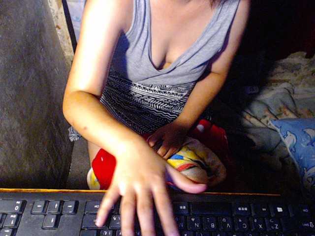 Fotografije AsianHotGirl hi bby give me 20 token for my tits 30 ass 100 pussy