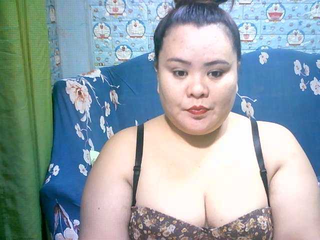 Fotografije Asianlyn welcome to my room : try me worth every cent's :) #bigboobs #bigass #pinay #bbw