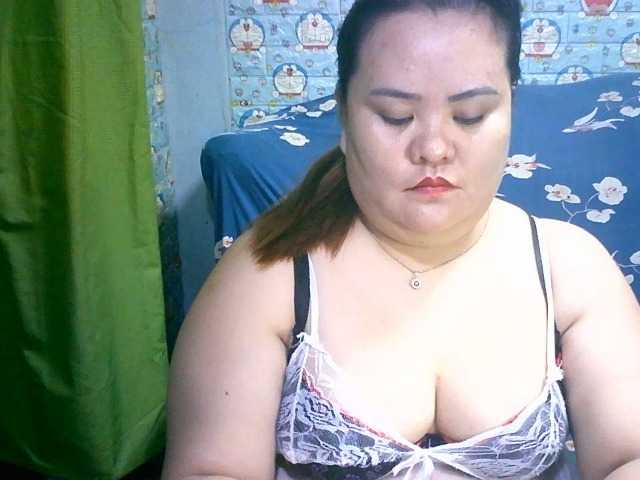 Fotografije Asianlyn welcome to my room : try me worth every cent's :) #bigboobs #bigass #pinay #bbw