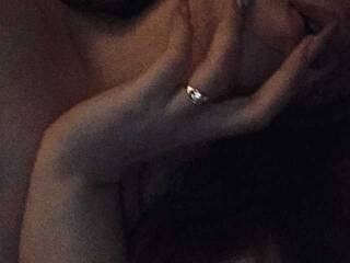 Erotični video klepet Asis