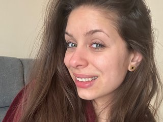 Erotični video klepet AsterCrystalm