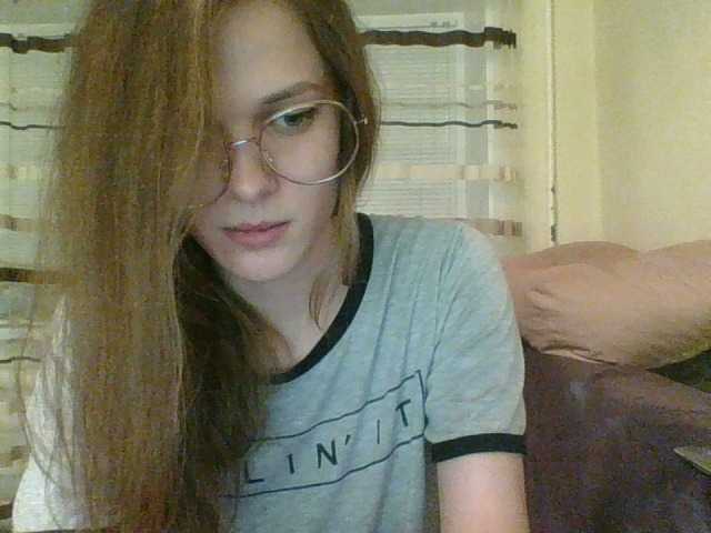 Oddajajo posnetke zaslona AsyaAce