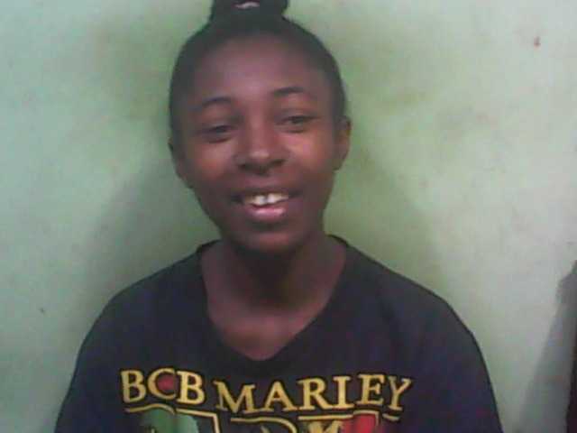 Oddajajo posnetke zaslona Aurelia42