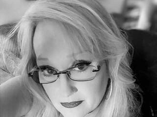 Erotični video klepet Ava6j74