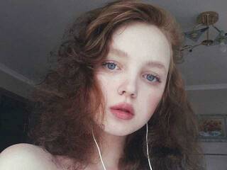 Erotični video klepet Avaflame