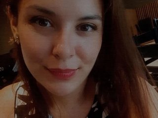 Erotični video klepet Avril-xoa