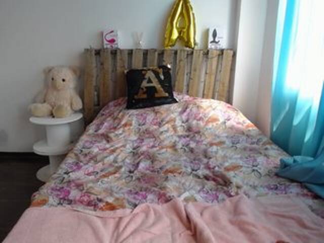 Oddajajo posnetke zaslona AvyRose