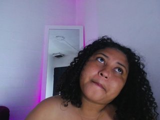 Erotični video klepet Ayliinn