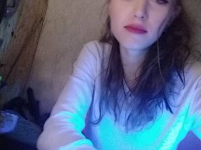 Oddajajo posnetke zaslona b1ToorBoPussy