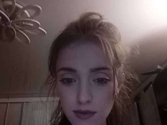 Oddajajo posnetke zaslona b1ToorBoPussy