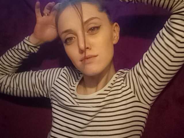 Oddajajo posnetke zaslona b1ToorBoPussy