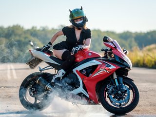 Erotični video klepet BabeGirl
