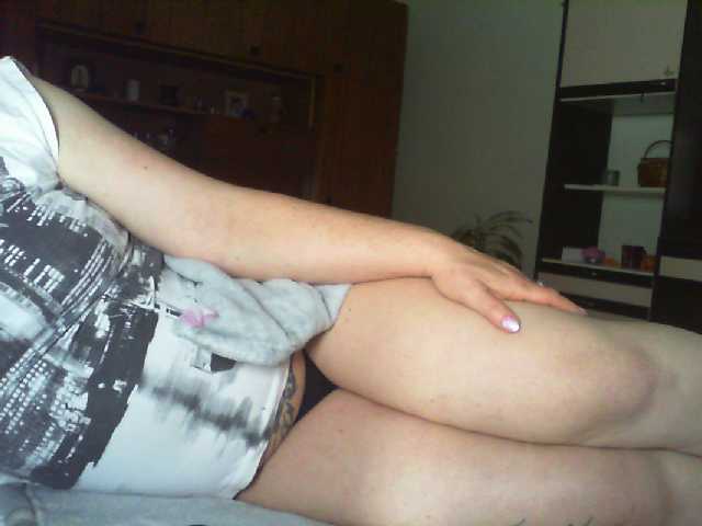 Oddajajo posnetke zaslona BabyBBB