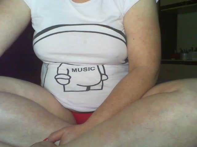 Oddajajo posnetke zaslona BabyBBB