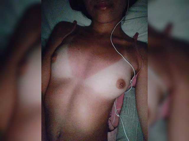 Oddajajo posnetke zaslona BabySweetFace